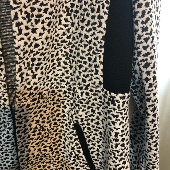 Jacket - Picture 2 of 4